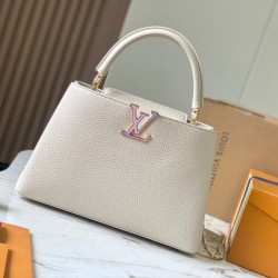 LV Capucines GM   Size: 31.5 X 20 X 11CM