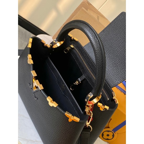 LV Capucines GM   Size: 31.5 X 20 X 11CM