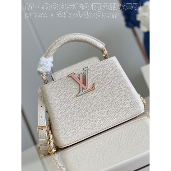 LV Capucines Mini   Size: 21 x 14 x 8 CM