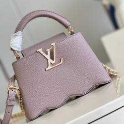 LV Capucines Mini   Size: 21 x 14 x 8 CM