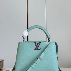 LV Capucines BB   Size: 27 x 18 x 9 CM