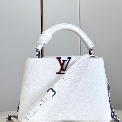 LV Capucines BB   Size: 27 x 18 x 9 CM