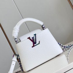 LV Capucines Mini   Size: 21 x 14 x 8 CM