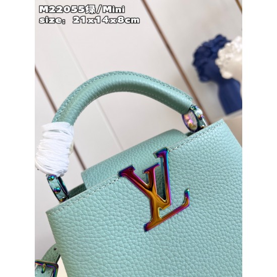 LV Capucines Mini   Size: 21 x 14 x 8 CM