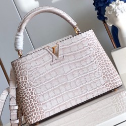 LV Capucines GM   Size: 31.5 X 20 X 11CM