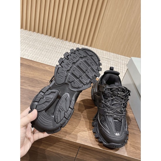 Balenciaga Track Sneaker