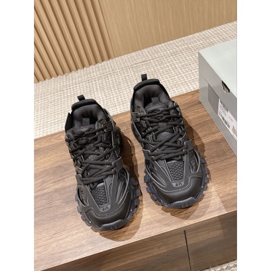 Balenciaga Track Sneaker