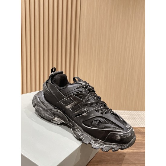 Balenciaga Track Sneaker