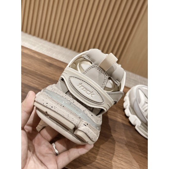 Balenciaga Track Sneaker