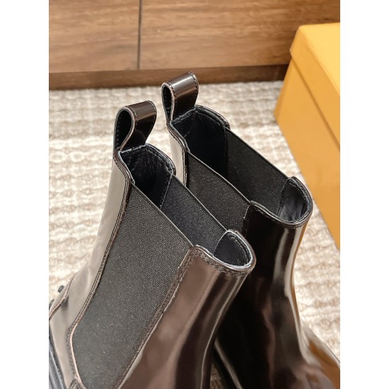 Tods Chelsea Boots 