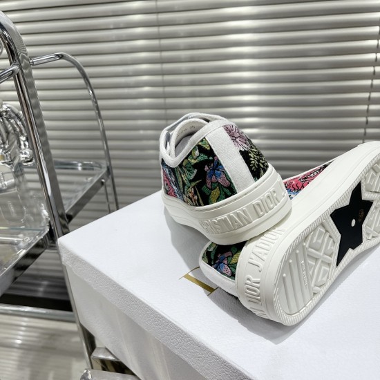 Dior Walkn Embroidered Sneakers
