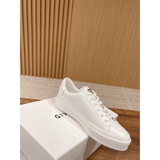 GIVENCHY Sneakers White Shoes