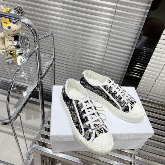 Dior Walkn Embroidered Sneakers