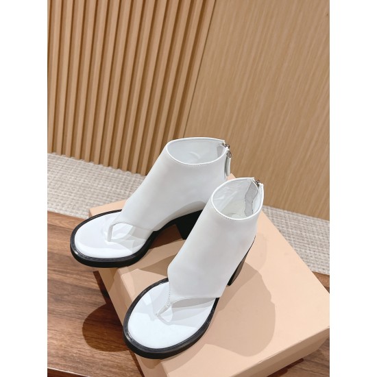 MiuMiu Sandals