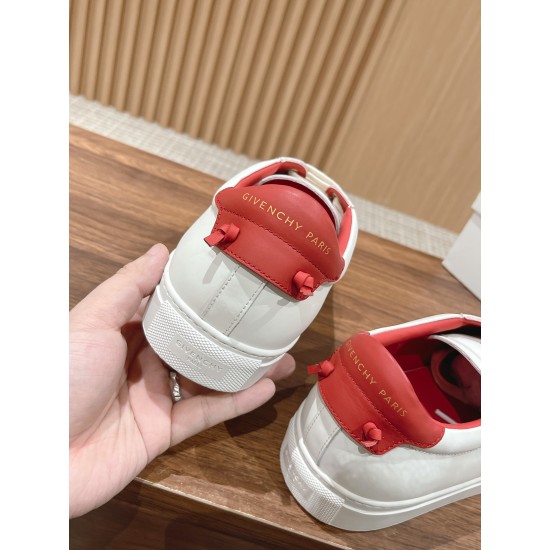 GIVENCHY Sneakers White Shoes