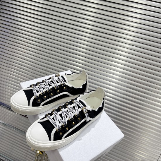 Dior Walkn Embroidered Sneakers