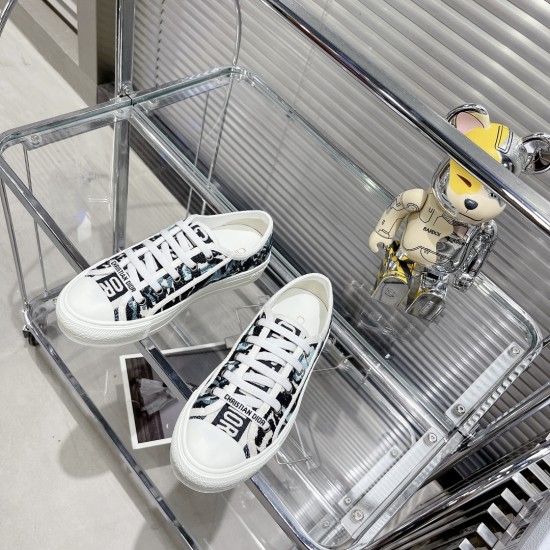 Dior Walkn Embroidered Sneakers