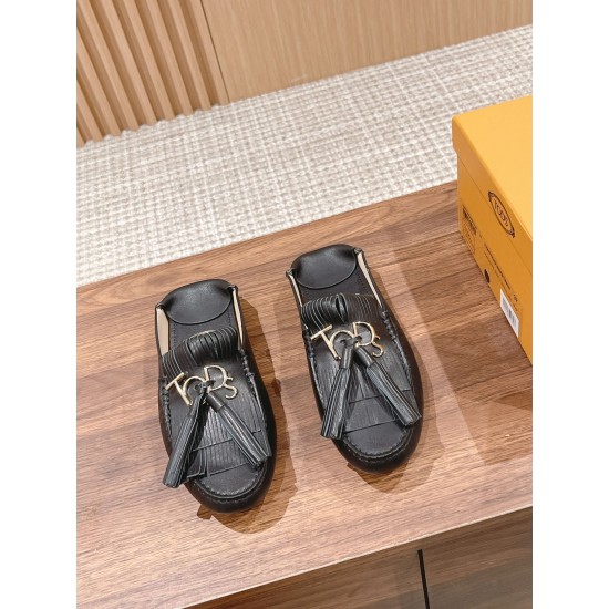 TODS Gommino Driving Shoes