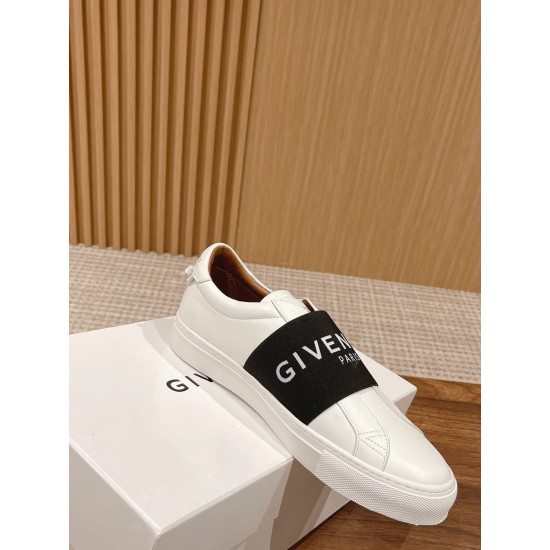 GIVENCHY Sneakers White Shoes