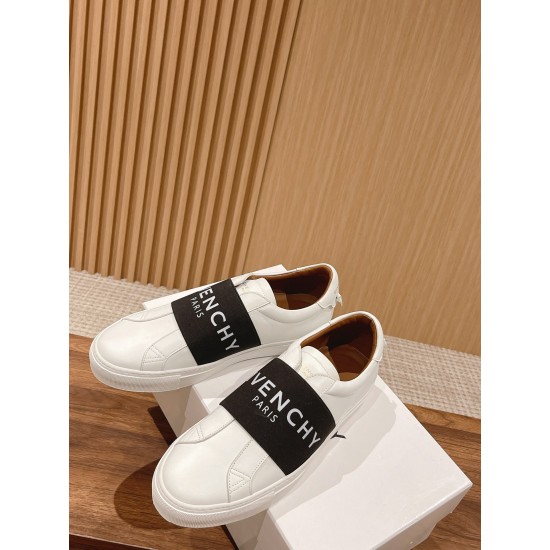 GIVENCHY Sneakers White Shoes