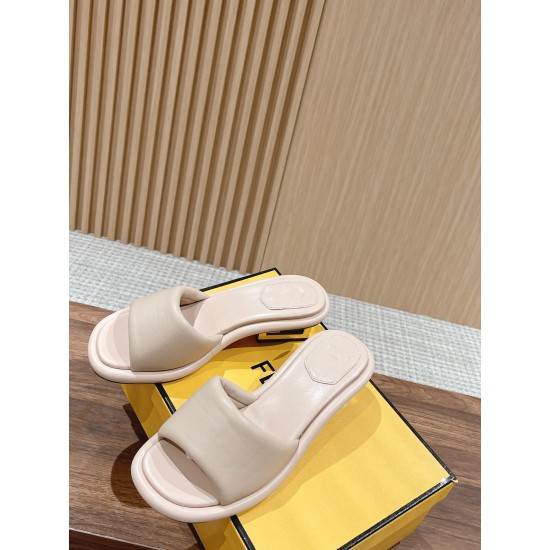 Fendi Slippers