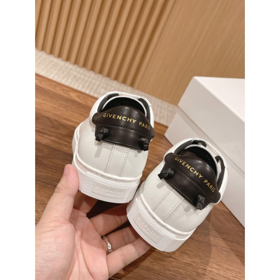 GIVENCHY Sneakers White Shoes