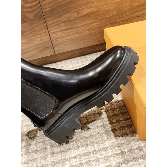 Tods Chelsea Boots 