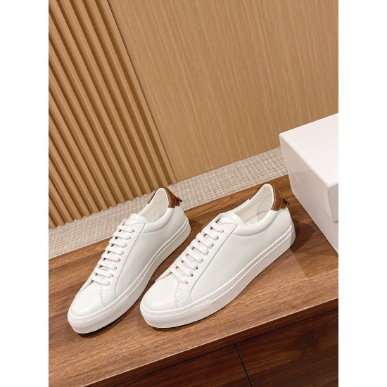 GIVENCHY Sneakers White Shoes