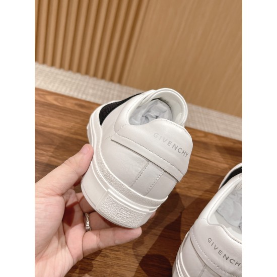 GIVENCHY Sneakers White Shoes