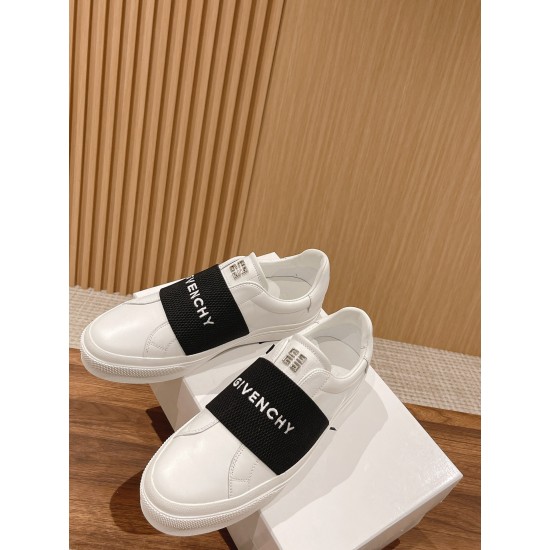 GIVENCHY Sneakers White Shoes