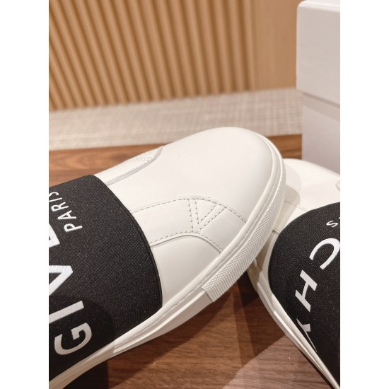 GIVENCHY Sneakers White Shoes