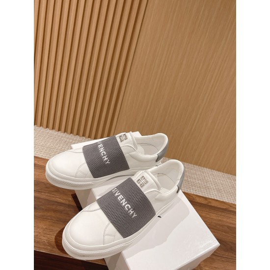 GIVENCHY Sneakers White Shoes