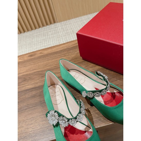 Roger Vivier Crystal Buckle Strap Pointed Toe Shoes