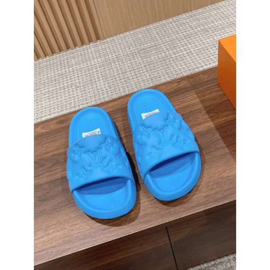 LV Summer Beach Slippers