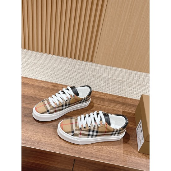 Burberry Casual Shoes