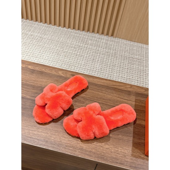 Hermes Woolen Slippers