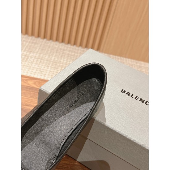 Balenciaga ballet flats