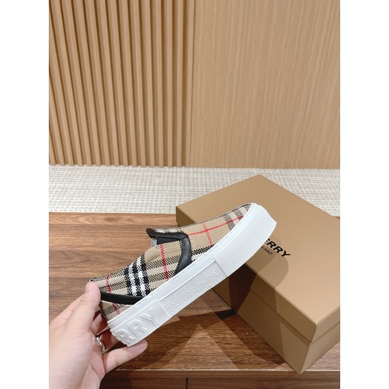 Burberry Casual Shoes