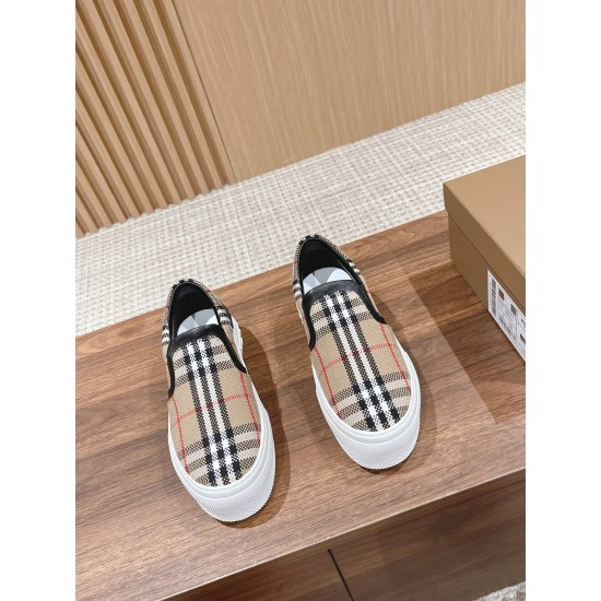 Burberry Casual Shoes