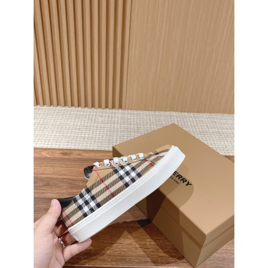 Burberry Casual Shoes