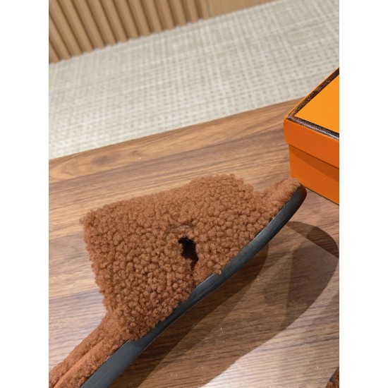 Hermes Wool Slippers