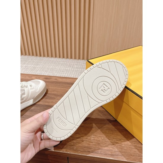 Fendi Sneakers