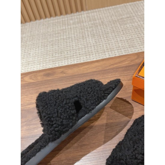 Hermes Wool Slippers