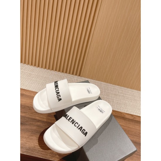 Balenciaga Couple Beach Slippers