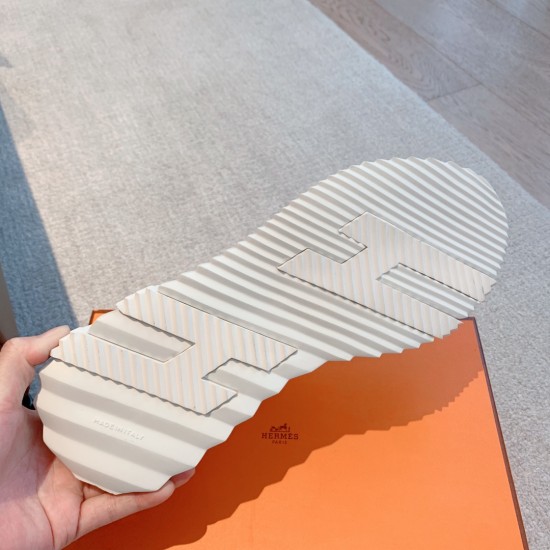 Hermes Couple Sneakers