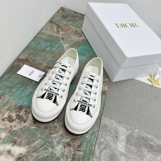 Walk n Dior Platform Sneaker