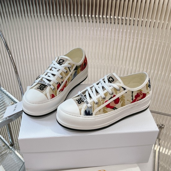 Walk n Dior Platform Sneaker