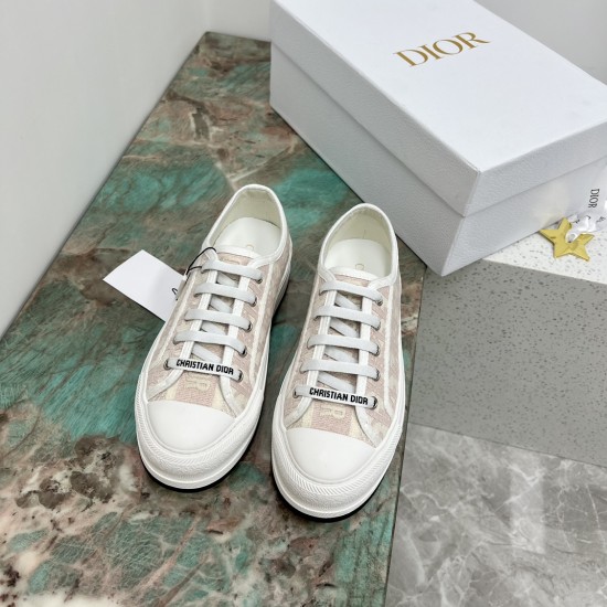 Walk n Dior Platform Sneaker