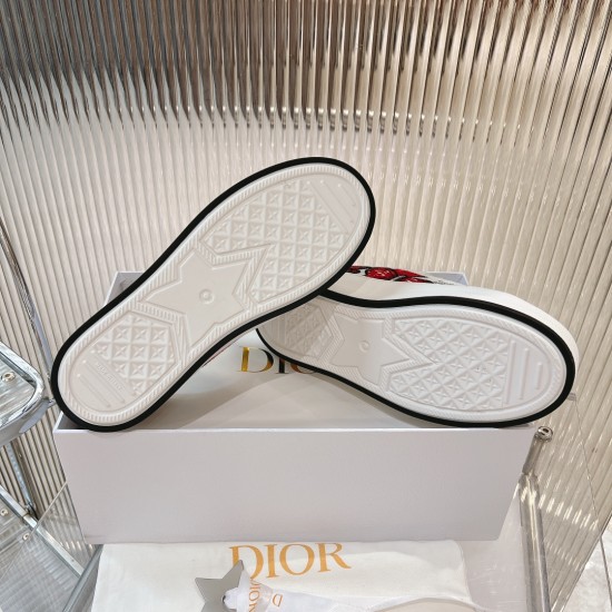 Walk n Dior Platform Sneaker