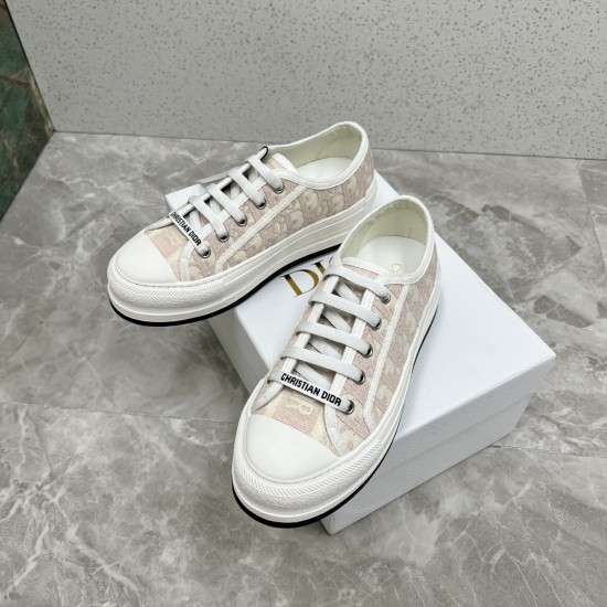 Walk n Dior Platform Sneaker